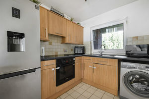Kitchen- click for photo gallery